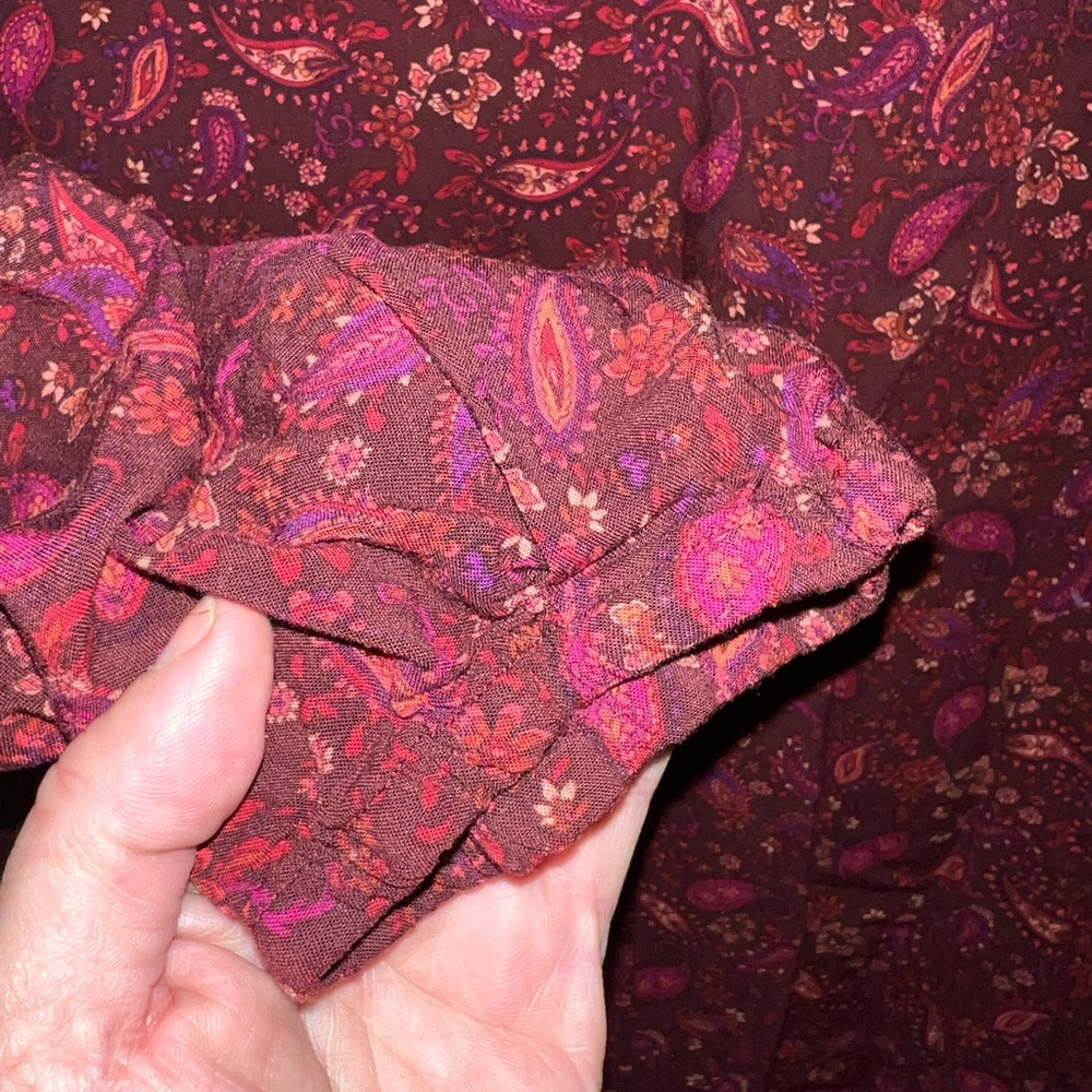 Pretty blouse - Picture 3 of 5